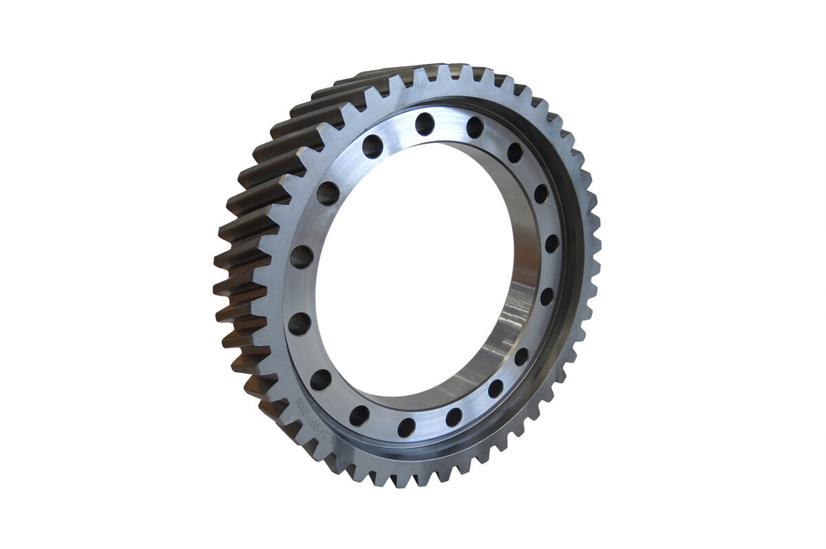 4308-2402120 - шестерня ведомая, шт