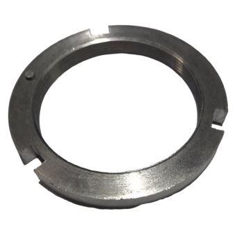 Гайка МАЗ цапфы среднего моста (со штырем)