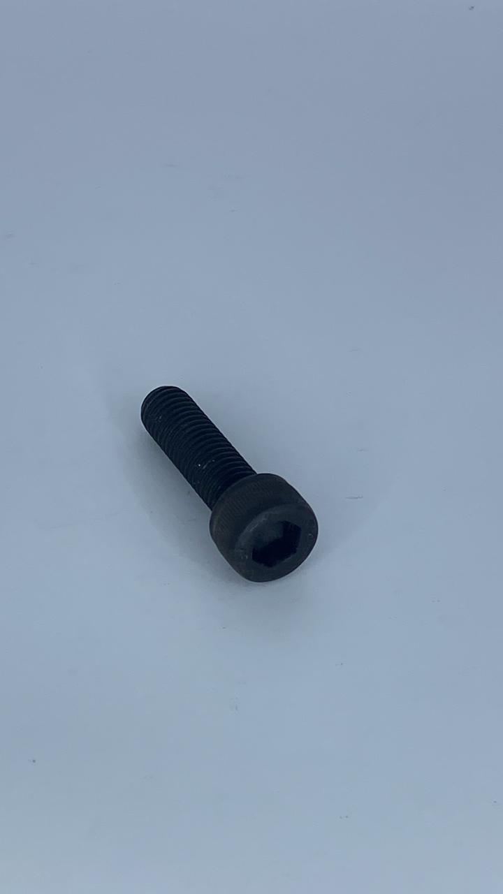 Болт M10X35Х1,5 FAW 3250,J6 шестерни ДВС OE