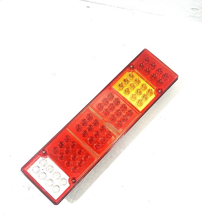 Фонарь задний FAW J5/J6 правый (светодиодный)