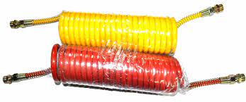 Шланги прицепа спиральные 7,5м, жёлтый+красный (2шт) М16/16 (3,5м в сжатом)