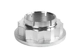 Гайка опорная подшипника ведущей шестерни, 6520-2402269