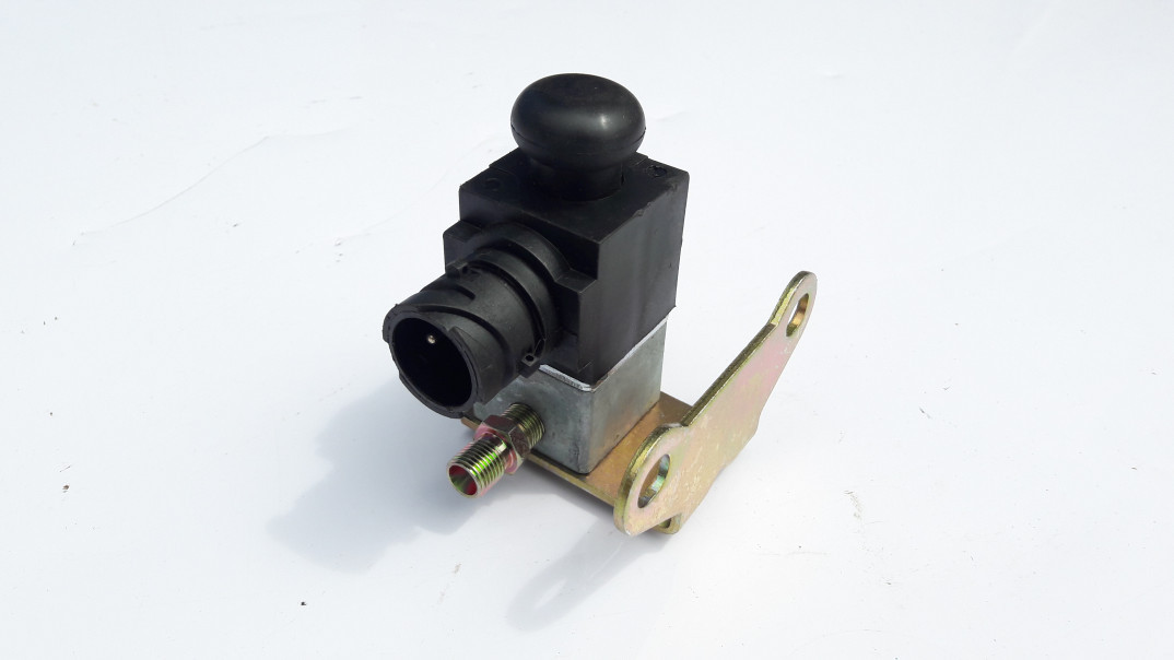 Клапан электромагнитный (соленойд) J6 3754020-73A