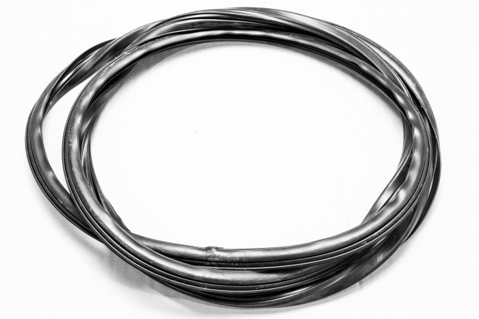 Уплотнитель стекла КАМАЗ-ЕВРО ветрового БРТ лобовое