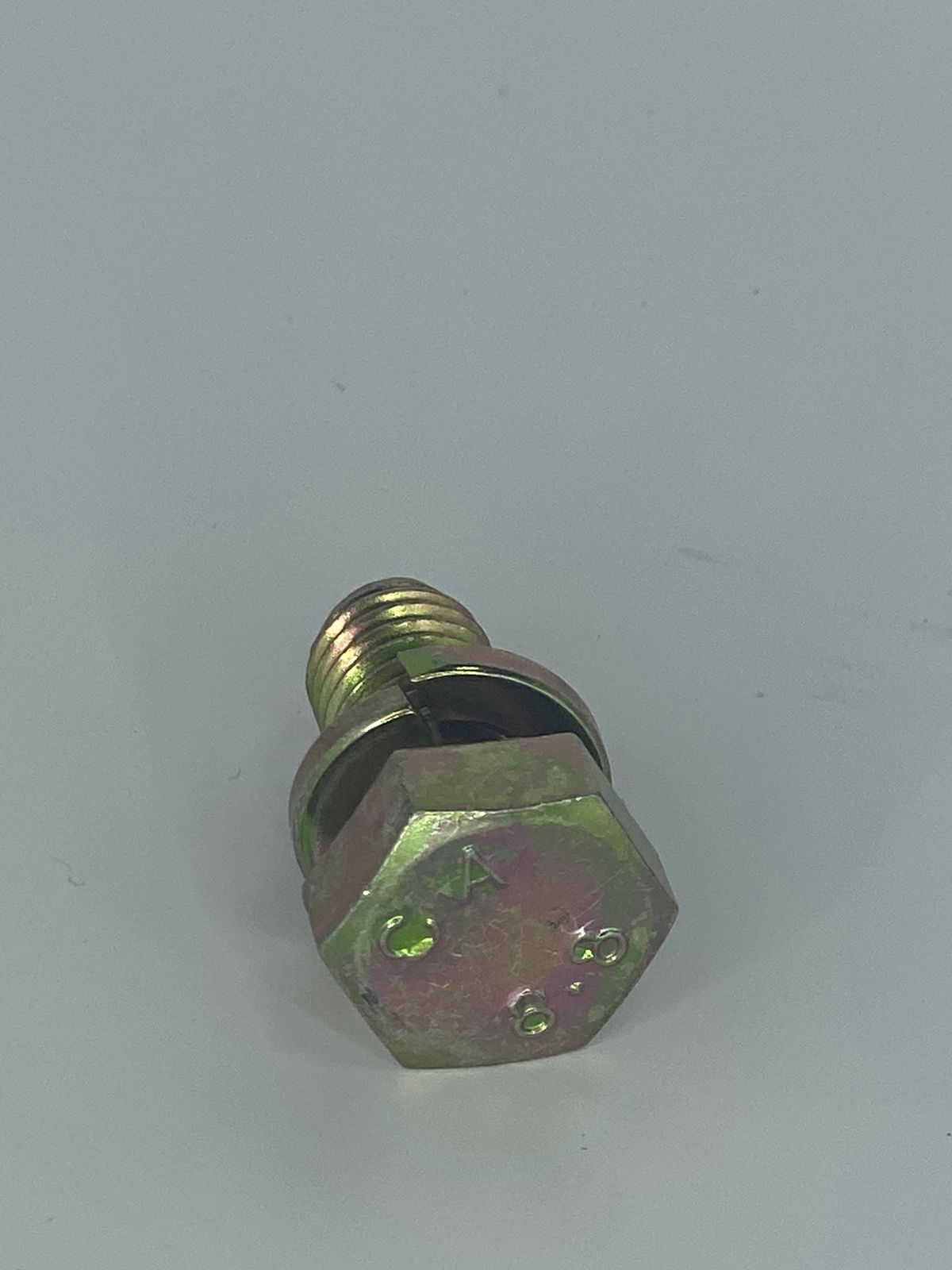 Болт FAW 1066,J6L м10х20х1,5