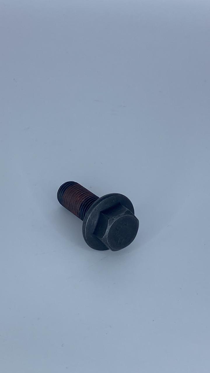 Болт FAW J6,3250 стопорный (6x6) м12х30х1,25