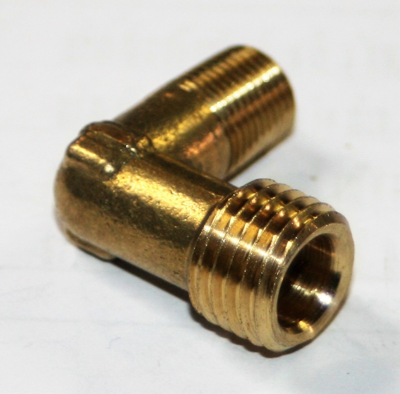 864822 угольник ввеpтной М10х14, шт