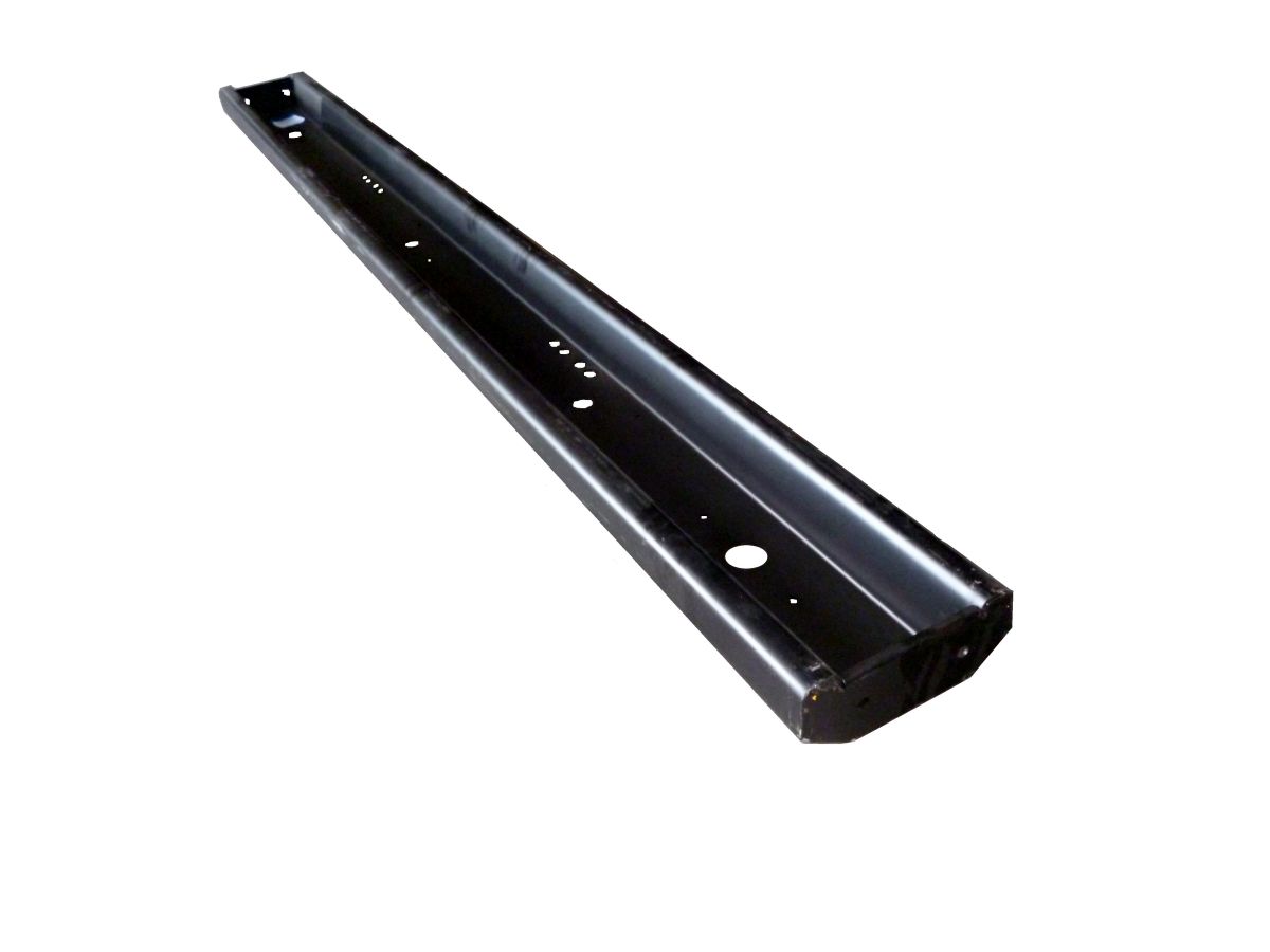 Отбойник, задний бампер на спец. технику 2,45м (металл) черный