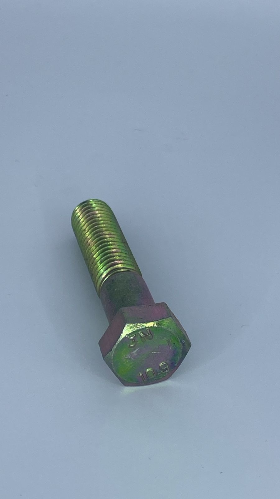 Болт FAW 1066,J6L м12х55х1,75